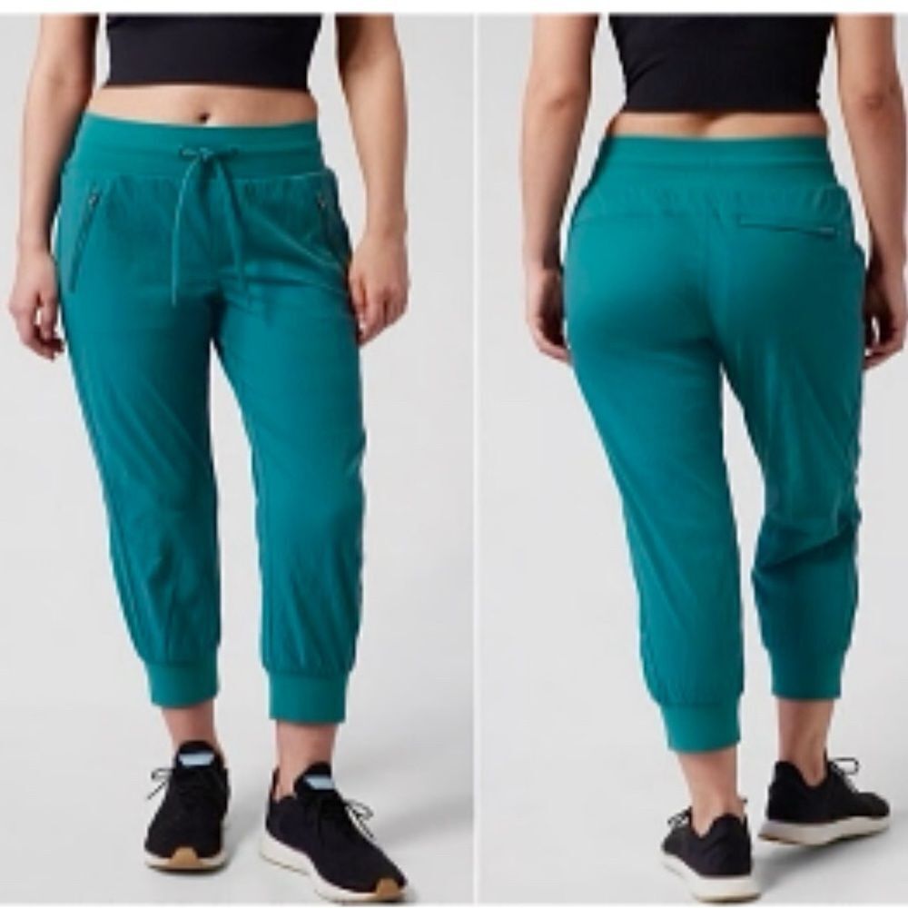 Athleta Trekkie North Crop Jogger. Teal Blue Size 12. 23” inseam